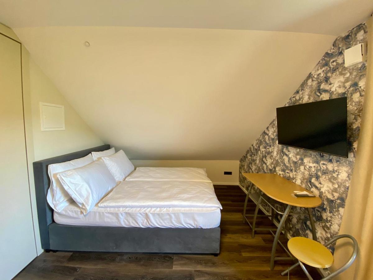Boutique Hotel Zbilje Ngoại thất bức ảnh